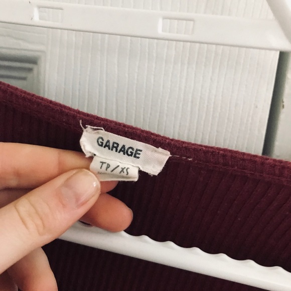 Maroon Quarter Zip Crop Top - Picture 2 of 2